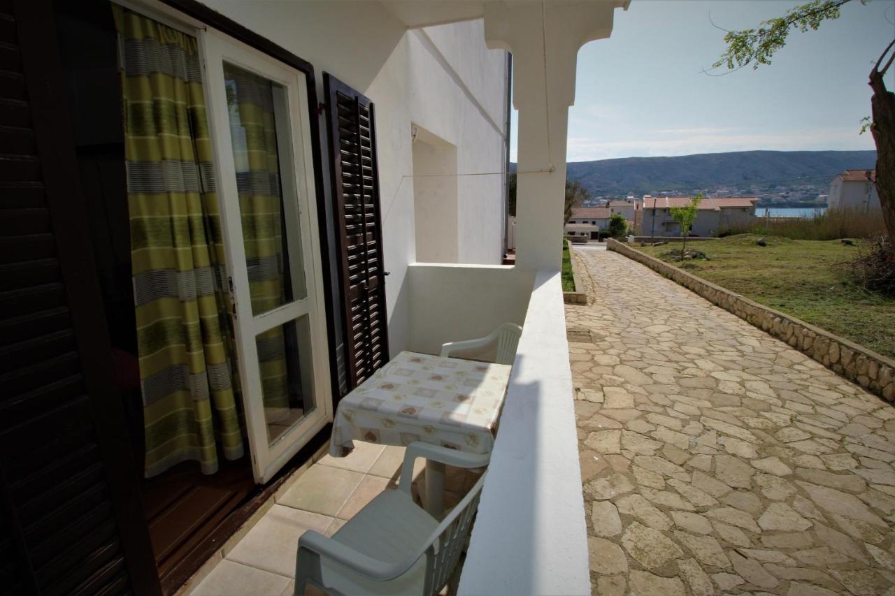 Apartments And Rooms With Parking Space Pag - 13060 Pag Town Exterior photo