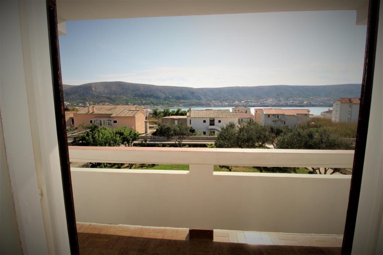 Apartments And Rooms With Parking Space Pag - 13060 Pag Town Exterior photo